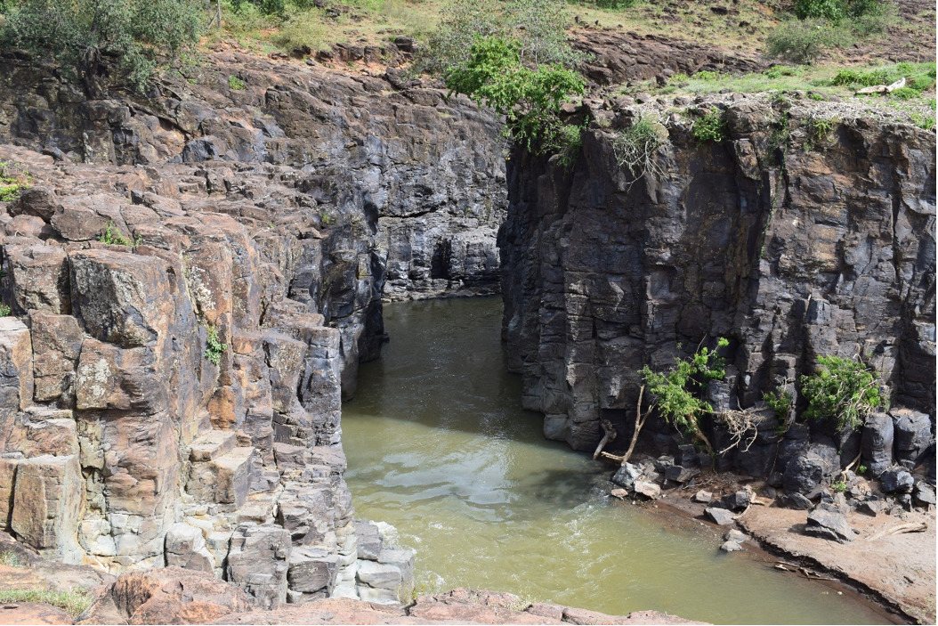 Section of the Kabarnet Trachyte at the Kerio River Bridge  